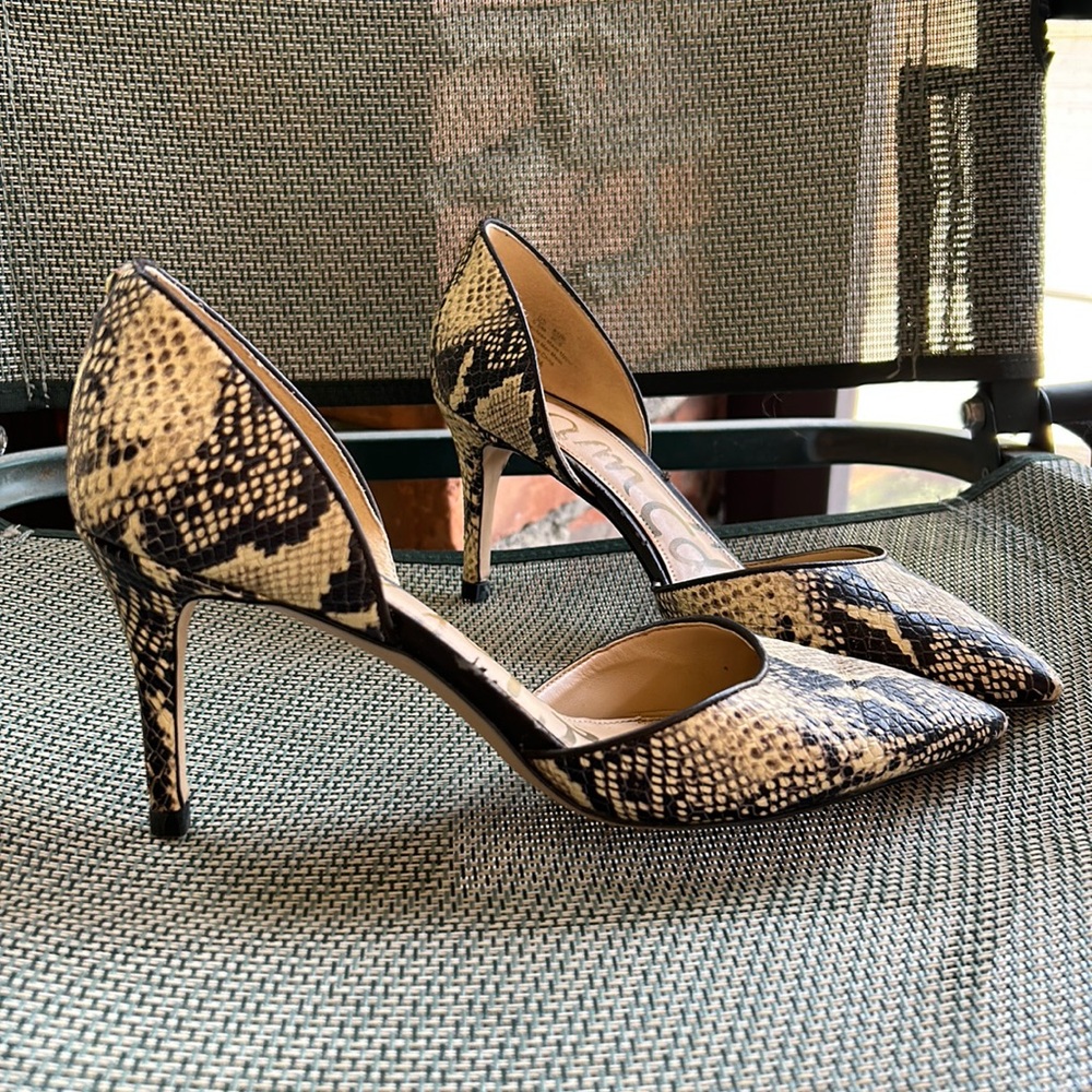 Sam Edelman faux snake skin heels 3” size 6.5
